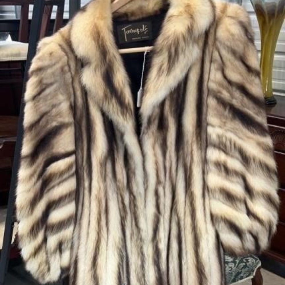 Sm-Medium Tarnopol’s *REAL FITCH FUR* Full Length Trench Coat - Beautiful!🤎